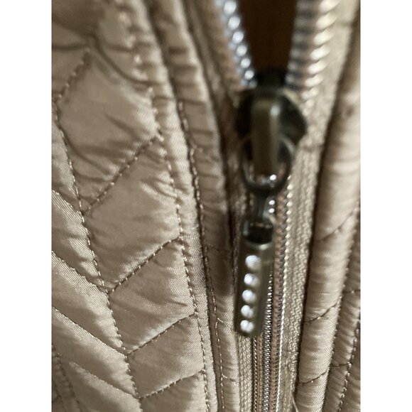 Women’s Mountain Lake Gold Quilted XL Vest w/Brown Faux Suede Collar & Pockets - Picture 5 of 9